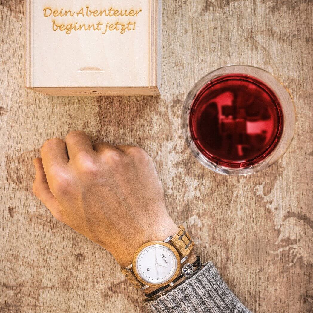 ELITE CASA Waidzeit Grapevine Wooden Watch