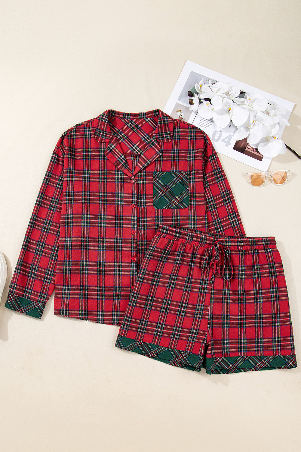 ELITE CASA Plus Size Christmas Plaid Pajama Set