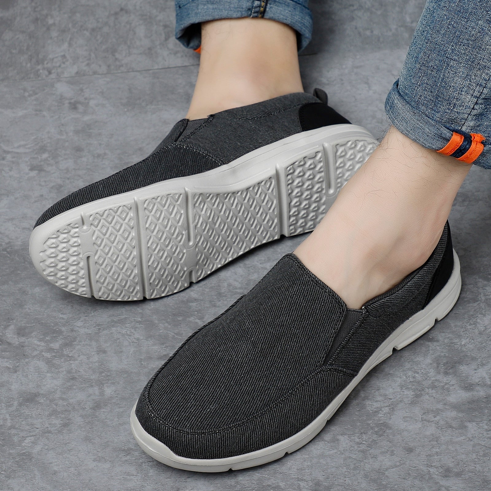 ELITE CASA Men’s Breathable Walking Sneakers in gray with slip-on design, ideal for comfort and style.