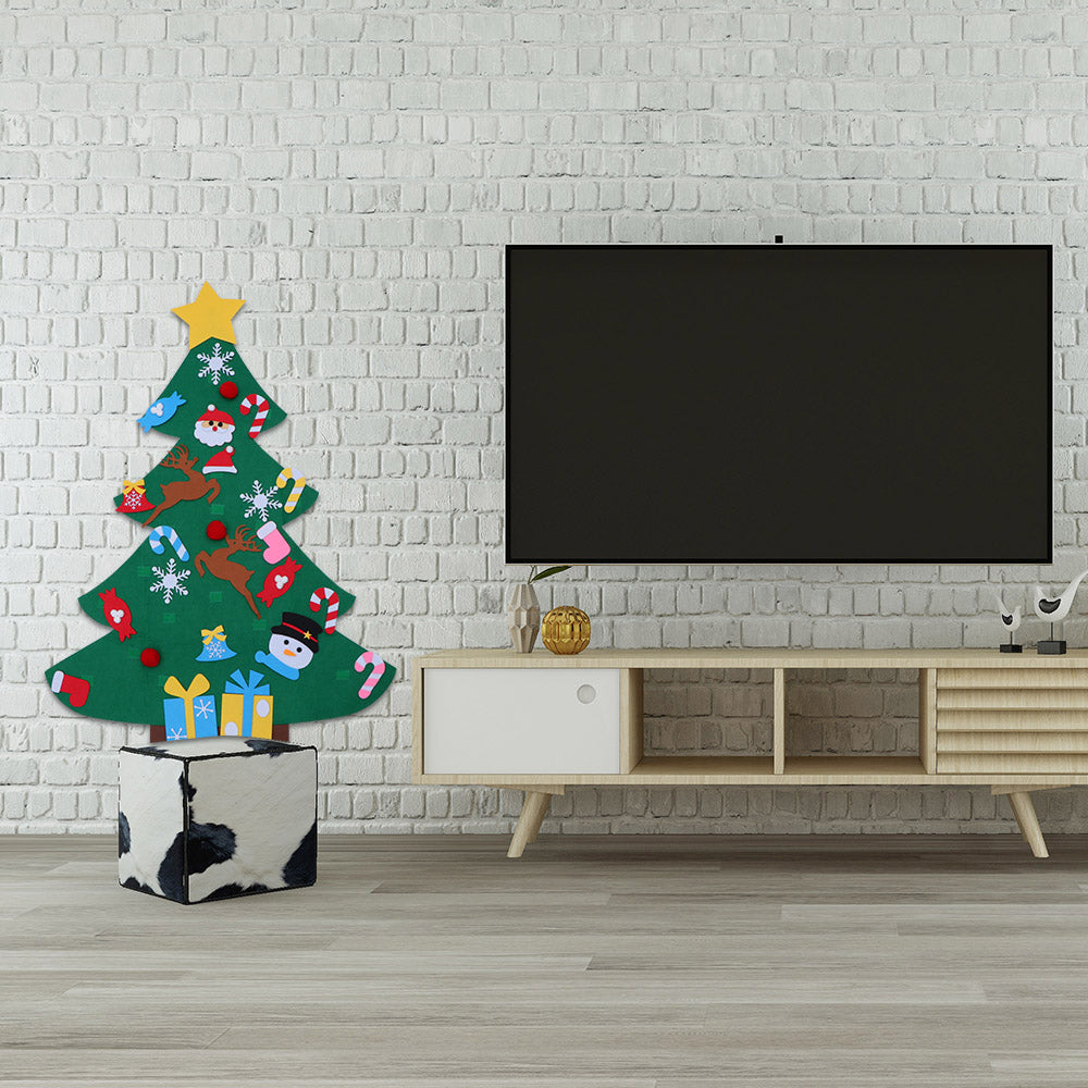 ELITE CASA  kids-diy-felt-christmas-tree-ornaments-gifts-elite-casa.jpg