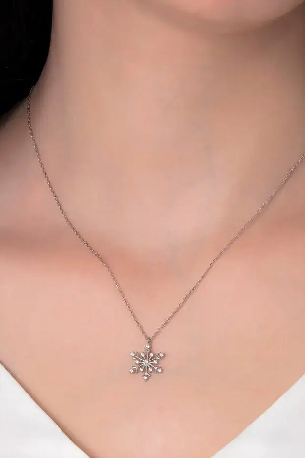 ELITE CASA 925 Silver Snowflake Necklace Stone