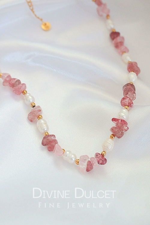 Natural Strawberry Quartz Crystal & Freshwater Pearls Choker - Image 2