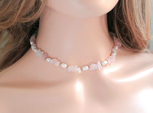 Natural Rose Quartz Crystal & Freshwater Pearls Choker - Image 3