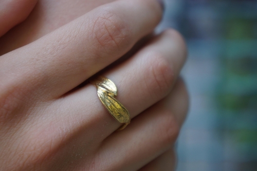 Sterling Silver Olive Leaf Ring - Two-Tone Finish, Handmade Detail - Image 2
