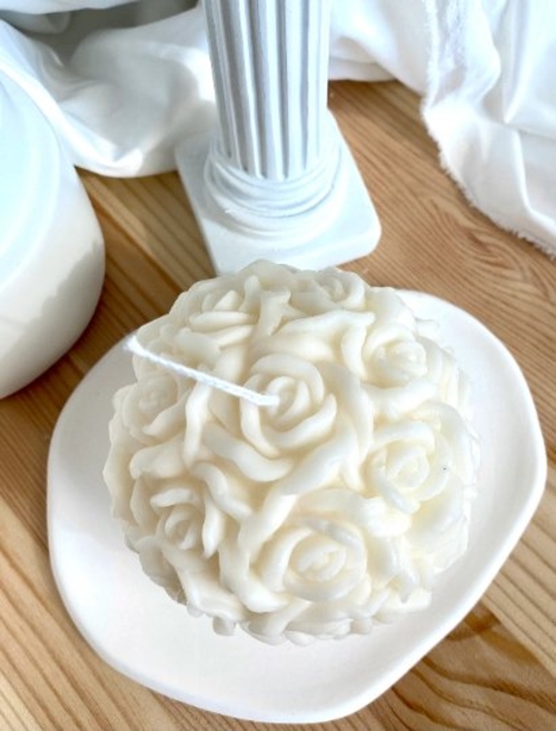 Rose Blossom Sculpture Candle – Hand-Poured Soy Wax | Ivory & Rose - Image 2